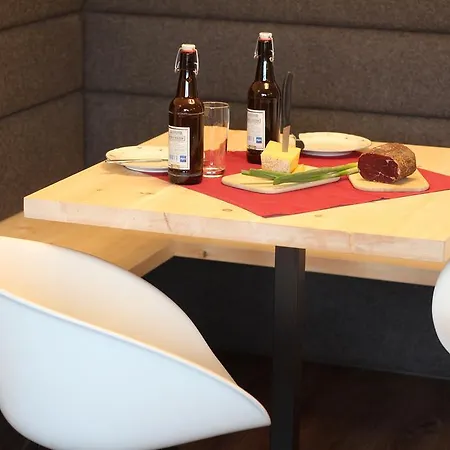 بيت ضيافة Gaestehaus Sinz اوبرستدورف