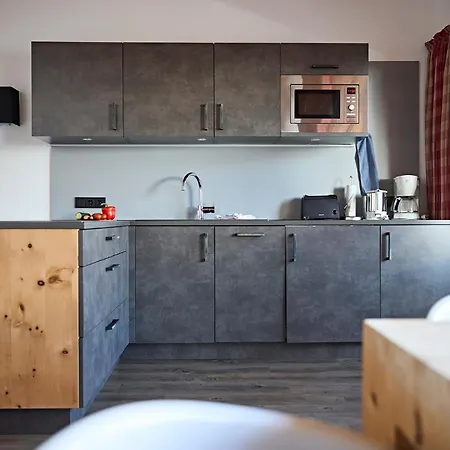 Pensionat Gaestehaus Sinz 4*