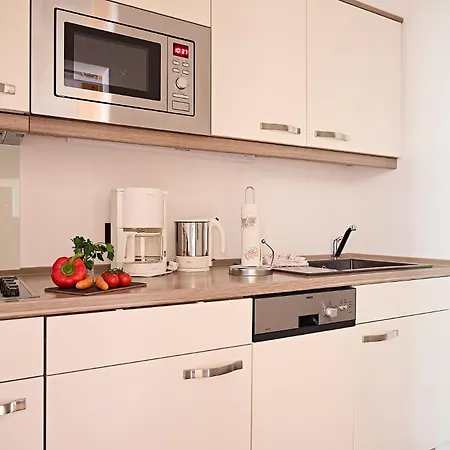 Pensjonat Gaestehaus Sinz 4*