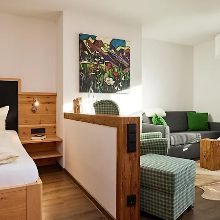 Gaestehaus Sinz Pensjonat