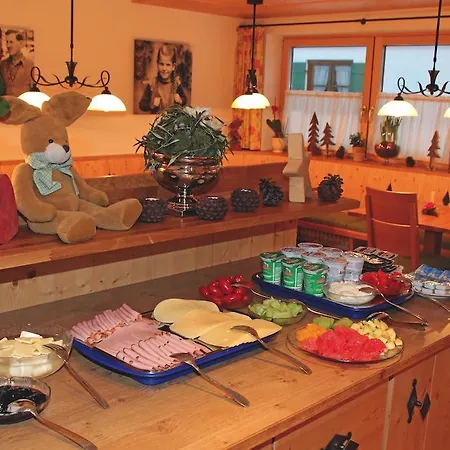 Pensjonat Gaestehaus Sinz